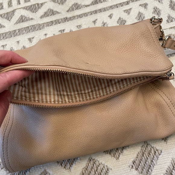 Kate Spade New York Cobble Hill Minka Leather Purse- Tan - Picture 3 of 9